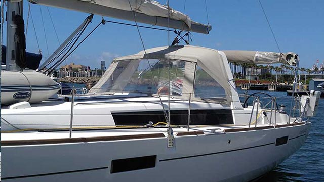 45-Foot-Sailing-Boat4-los-angeles-yacht-charter