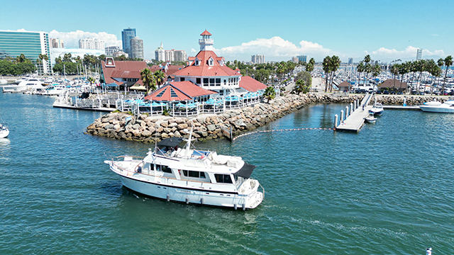 Long-Beach-Luxury-Yacht---Los-Angeles-Yacht-Charter---15